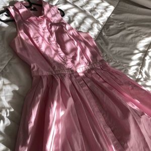 Pink button down Ann Taylor Dress with pockets!